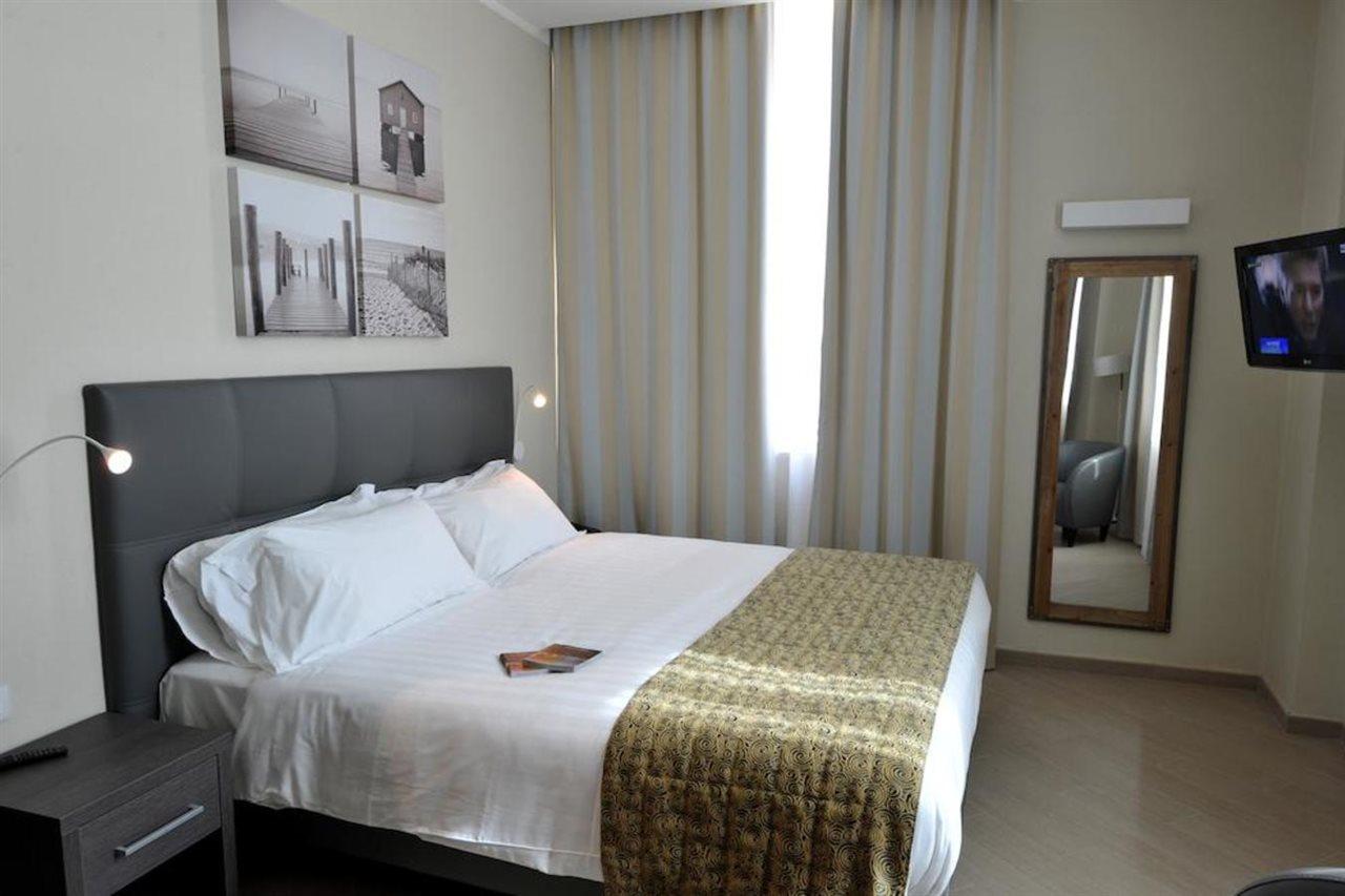 Chc Business Residence Γένοβα Εξωτερικό φωτογραφία