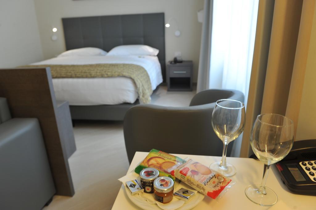Chc Business Residence Γένοβα Εξωτερικό φωτογραφία